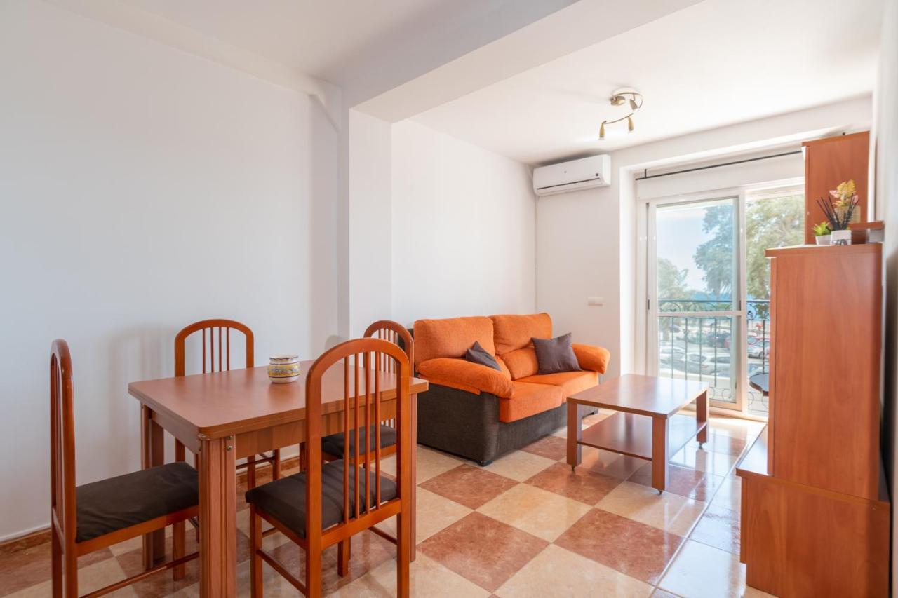 Renthas Pedregalejo Beach Apartments Málaga Extérieur photo