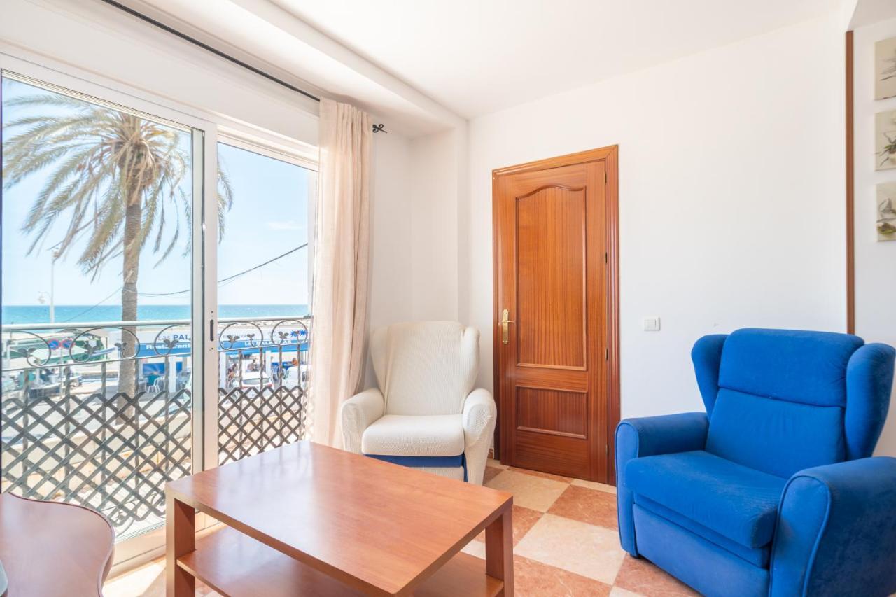 Renthas Pedregalejo Beach Apartments Málaga Extérieur photo