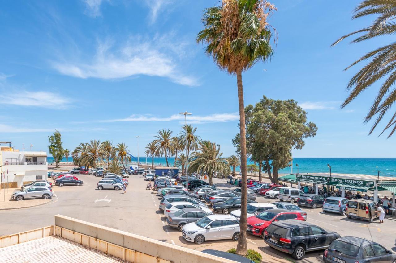 Renthas Pedregalejo Beach Apartments Málaga Extérieur photo