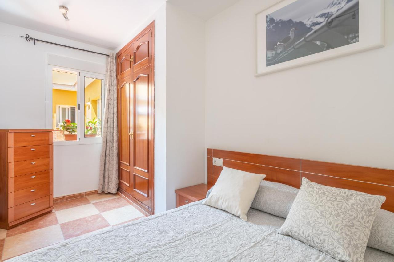 Renthas Pedregalejo Beach Apartments Málaga Extérieur photo